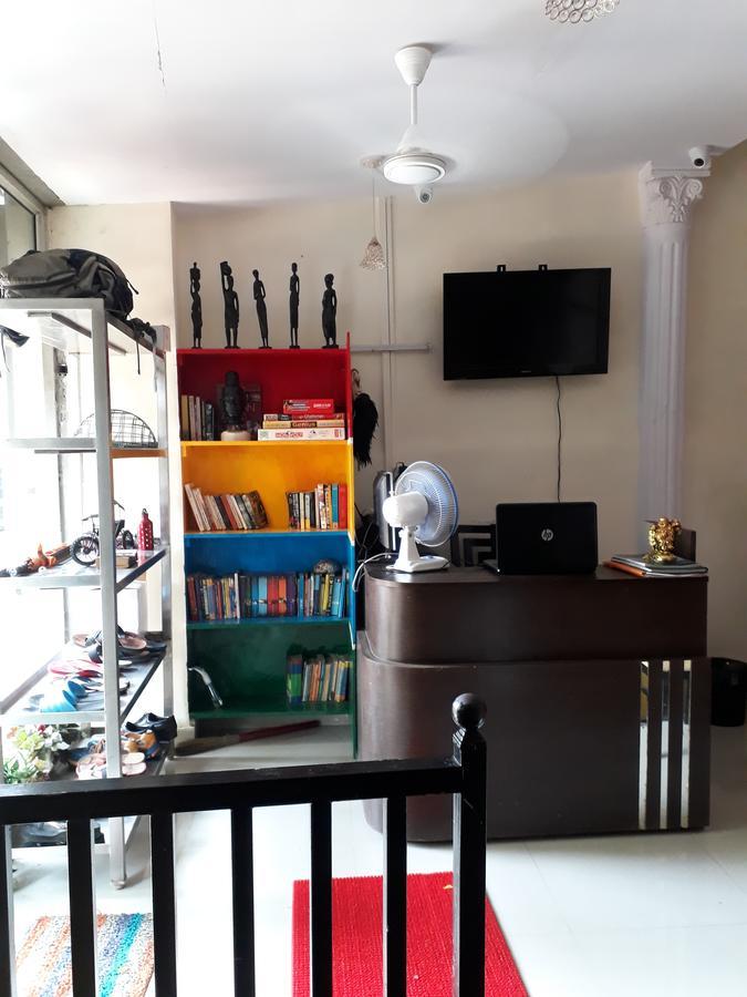Town Hostel Mumbai - Ac Dormitory エクステリア 写真